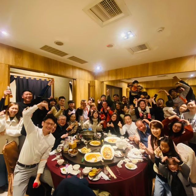 LINE_ALBUM_2025-01-17-泰賀尾牙花絮_251009_12