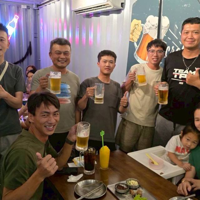 LINE_ALBUM_2025-09-20-泰賀漆彈及隱串燒聚餐_251009_14